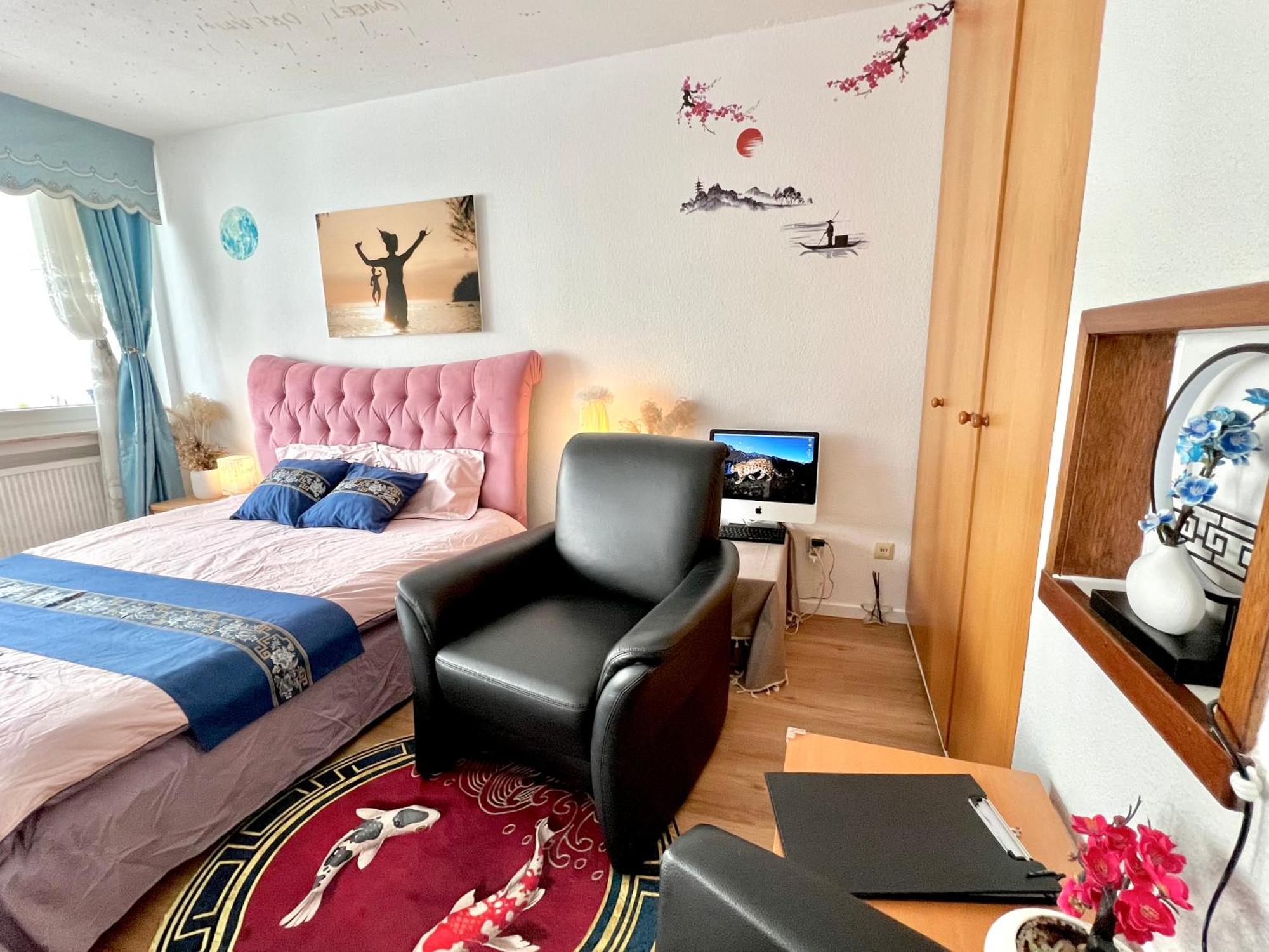 Stylish, Cozy & Quiet With One And Half In District 1 Appartamento Düsseldorf