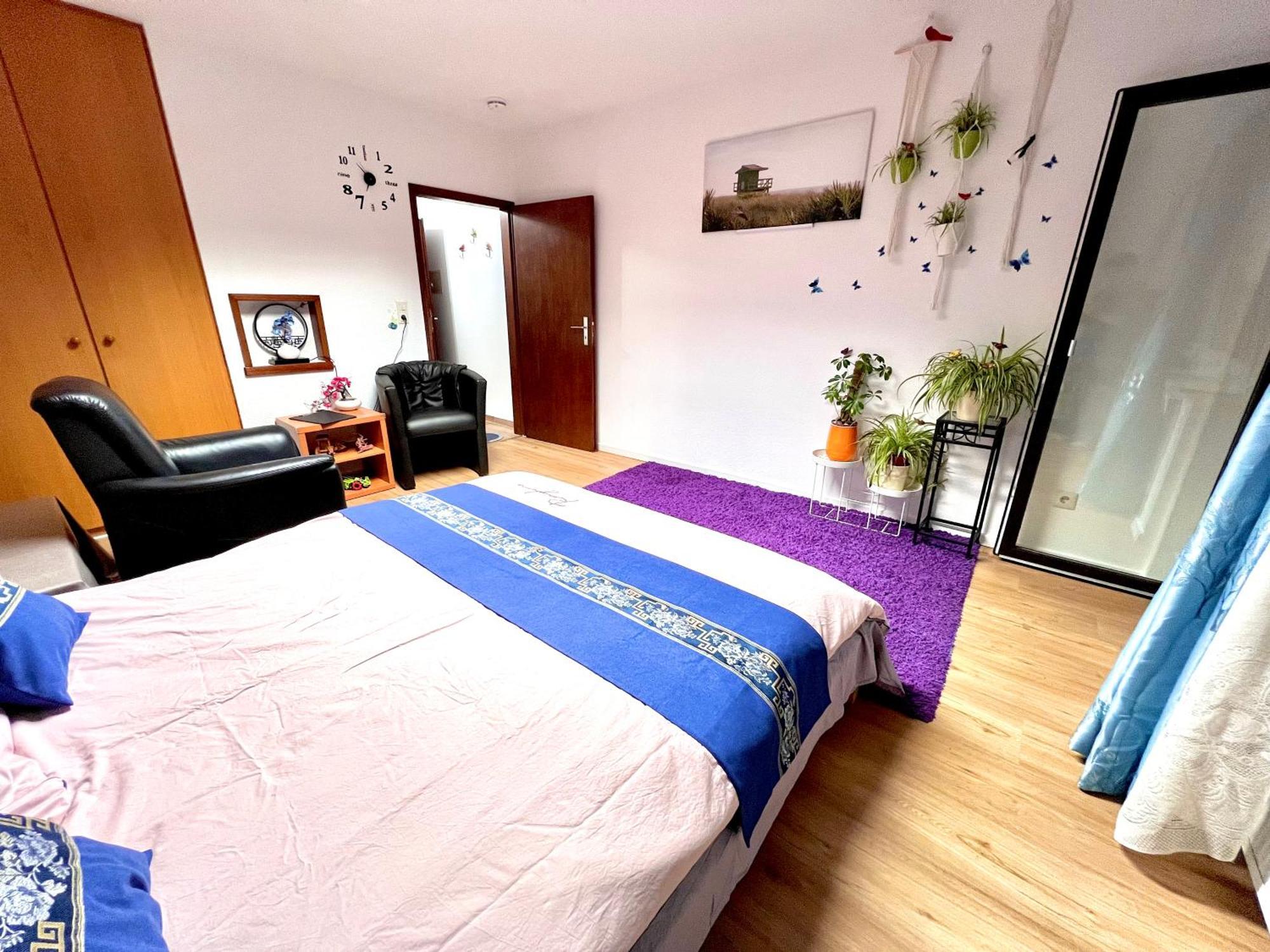 Stylish, Cozy & Quiet With One And Half In District 1 Appartement Düsseldorf